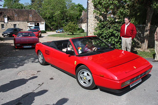 Ferrari_Mondial_Cabriolet_Rouge.jpg