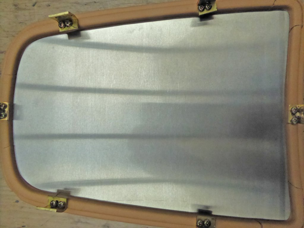 456 DOS COUVERCLE BOITE.jpg