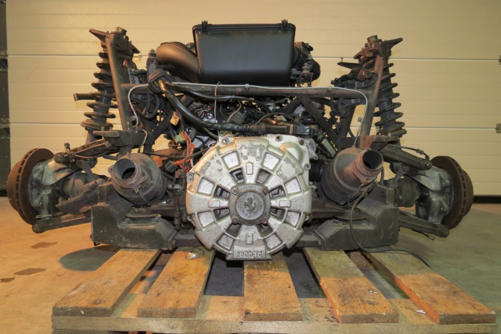 Ferrari_Mondial_T_F119_Engine_Gearbox_7.jpg