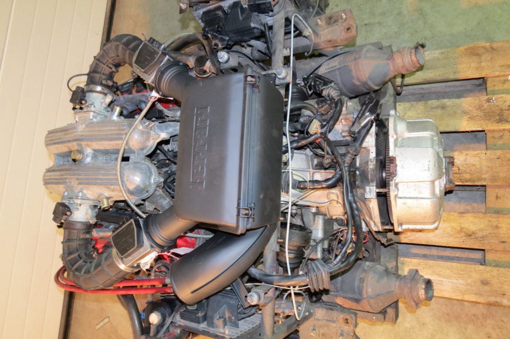 Ferrari_Mondial_T_F119_Engine_Gearbox_9.jpg