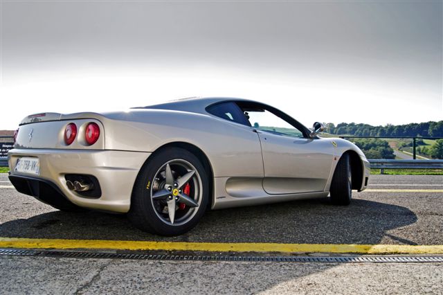 58bb1790e68c1_Ferrari360Modena.jpg.167d5bb3c77d791983cedda16c25b769.jpg