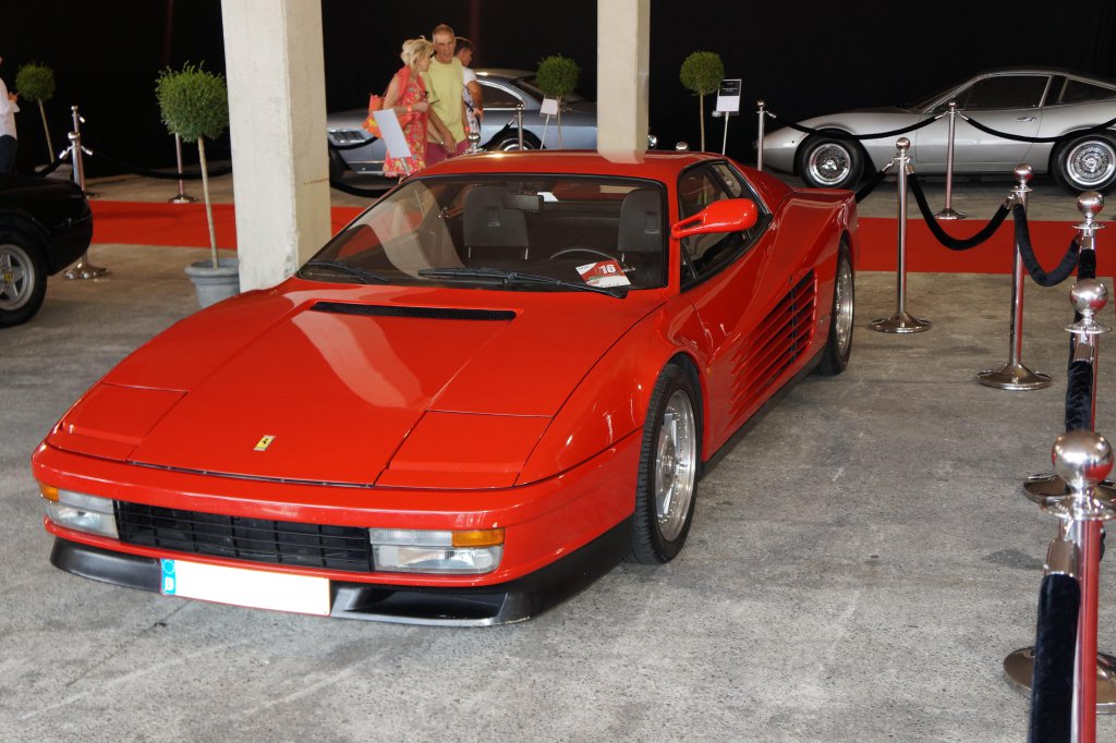 Testa-70ans-1.thumb.JPG.253b313f72499020a7f40d0b28dc1f2c.JPG
