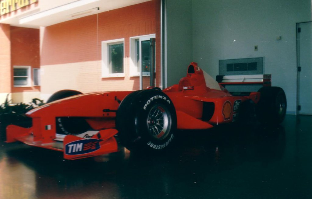 F2000 mara.jpg