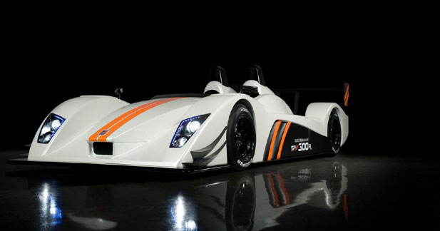 caterham-lola_sp_300.r.jpg.3dda11839af1e2893472c4e5c0edf0e2.jpg