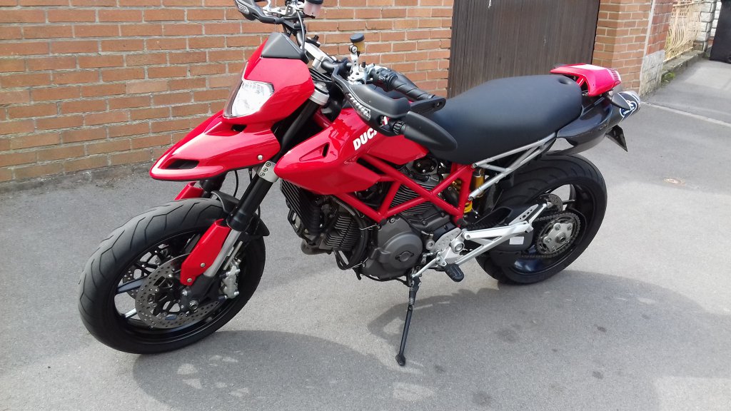 DUCATI_20170522_C.jpg