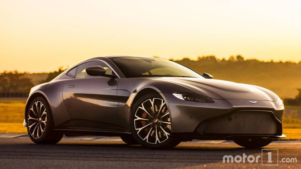 aston-martin-vantage-vs-db10.thumb.jpg.13a868aed6ac73b613ee04dd6e0496c6.jpg