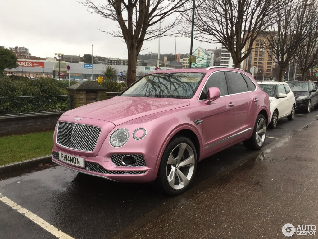 bentley-bentayga-c318006012017201137_1.jpg