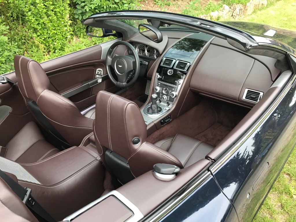 DB9 2.jpg