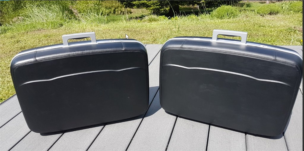 5b01473d5c3a7_VALISES1.thumb.jpg.77d0cb88aa9fc5bb0678255c8a8e9504.jpg