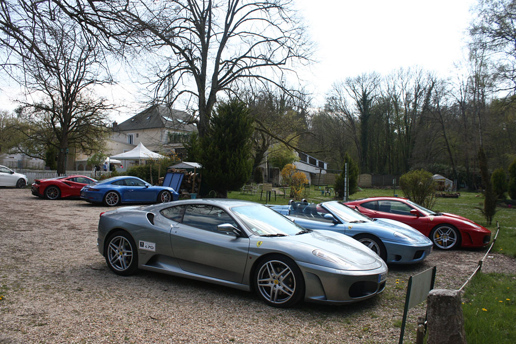Ferrari-ensemble.jpg