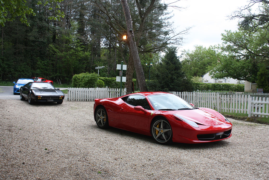 Ferrari-458.jpg