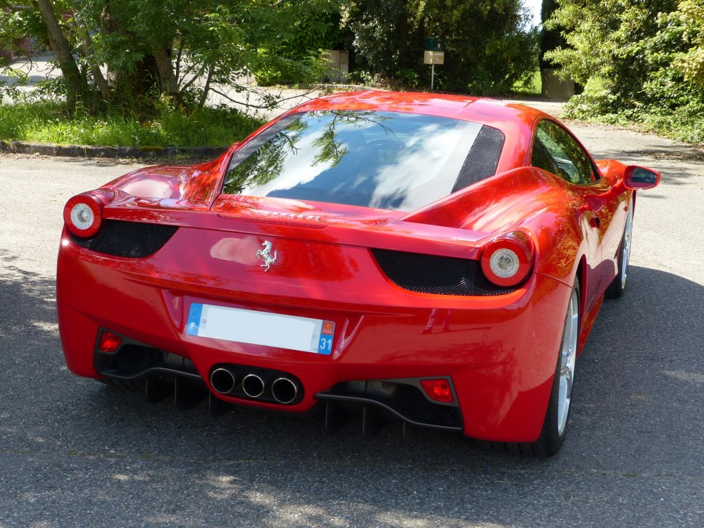 P7_red.thumb.jpg.dfd14dd076d058fca8d5c4e789e72ff5.jpg