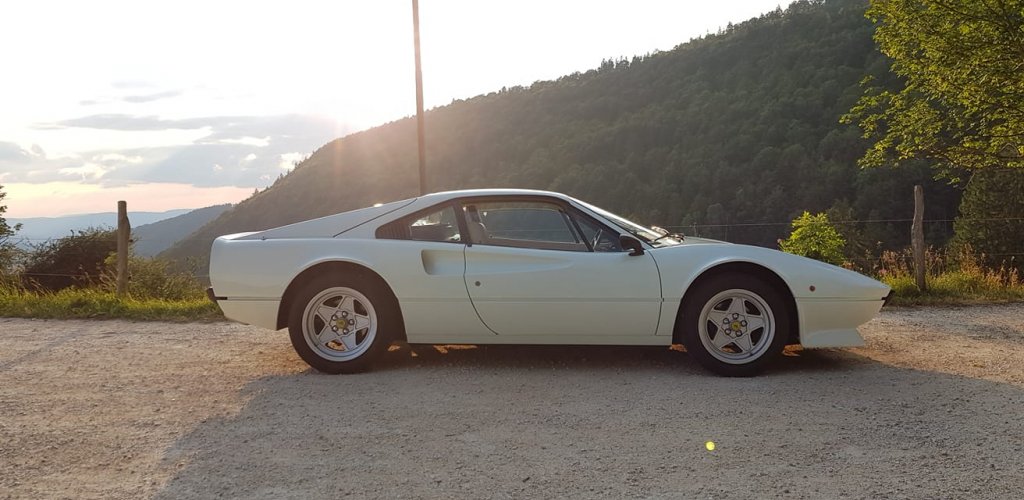 308GTB Bianco.jpg