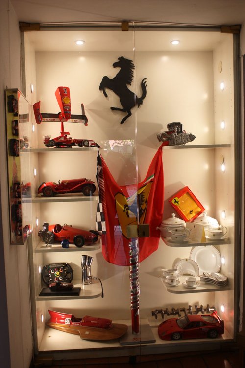 Etagere-Cavallino.jpg
