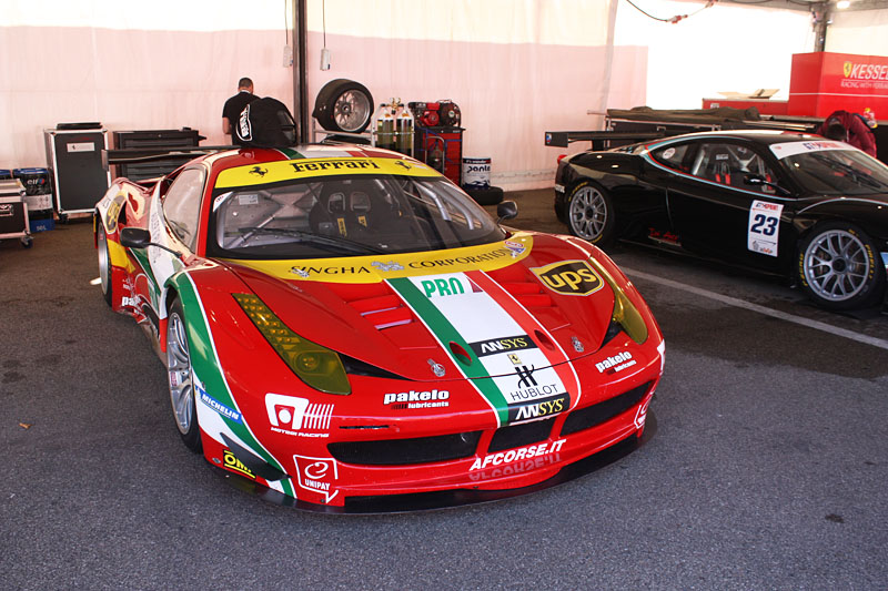 Ferrari-458-Rouge-Jaune.jpg