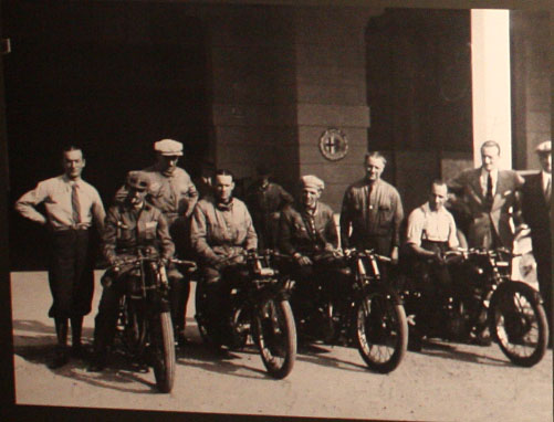 Ferrari-Moto.jpg