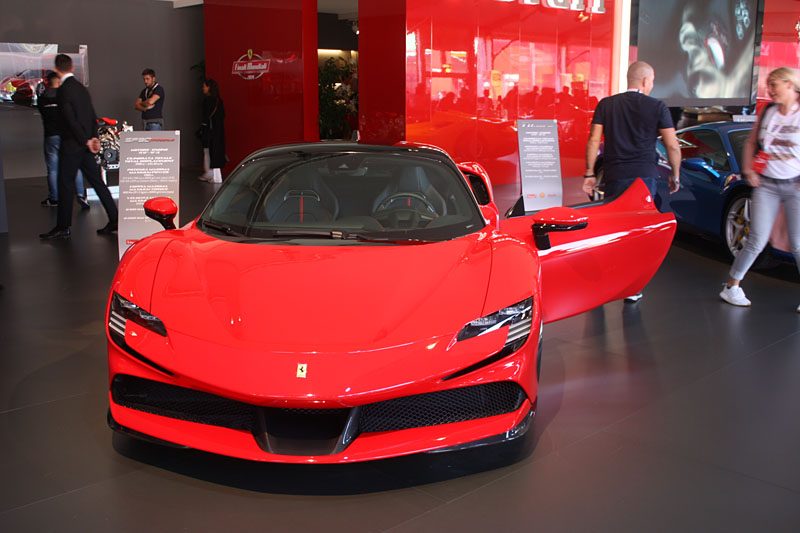 Ferrari-SF90-Stradale-Front.jpg