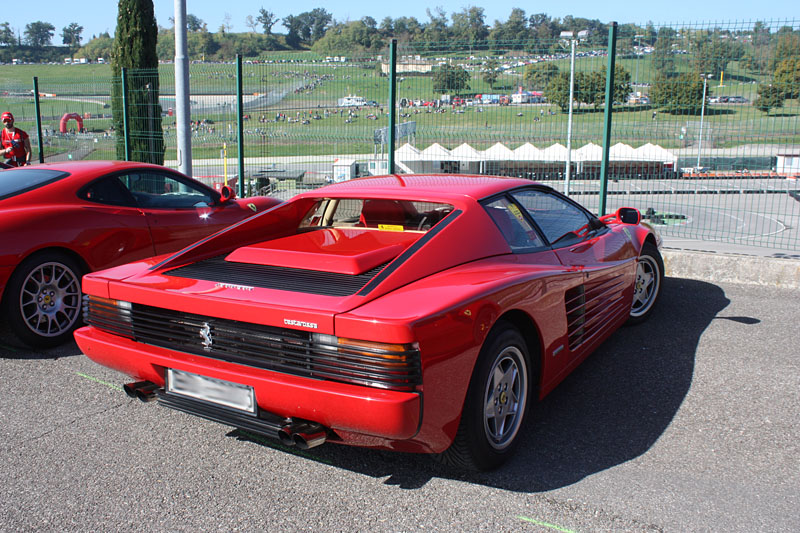 Ferrari-Testarossa.jpg