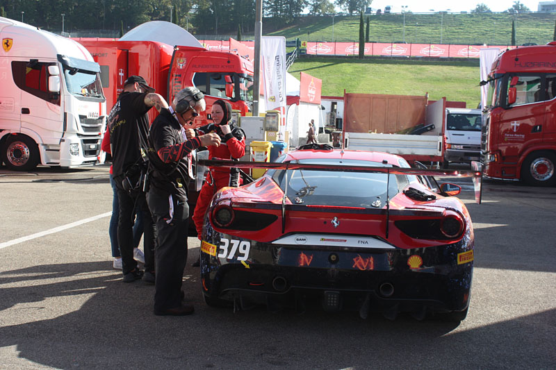 Woman-Ferrar--488.jpg