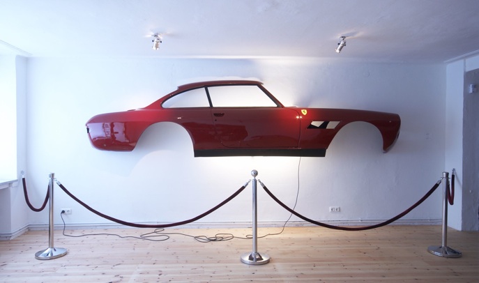 ferrariwallhanging.jpg.32cecd3ccd1ee5610bb9ae866dbf6334.jpg