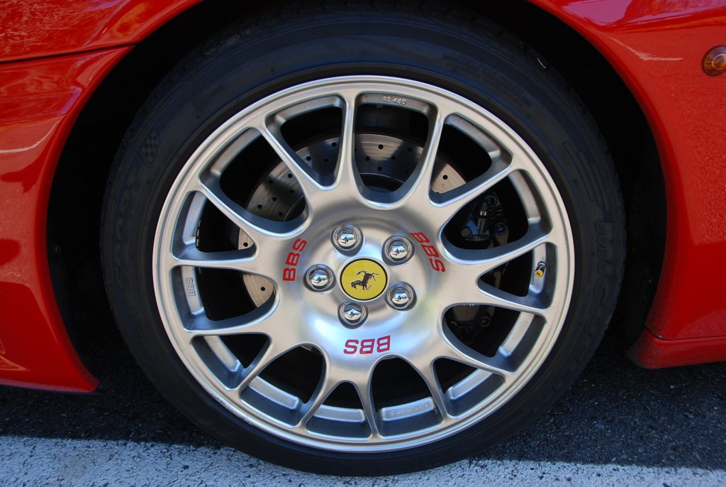 roue AVG.JPG