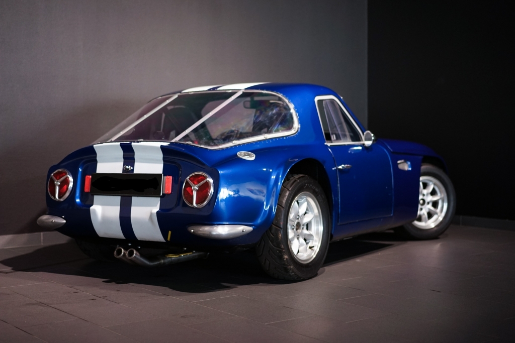 tvr-grantura-mk-iv-mecanicgallery6_LI.thumb.jpg.d12b2a2166ba573ba4e2ad290e1af500.jpg