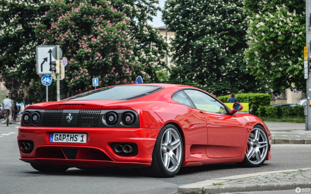 2880-1800-crop-ferrari-360-modena-novitec-rosso-c641913052015220700_1.jpg