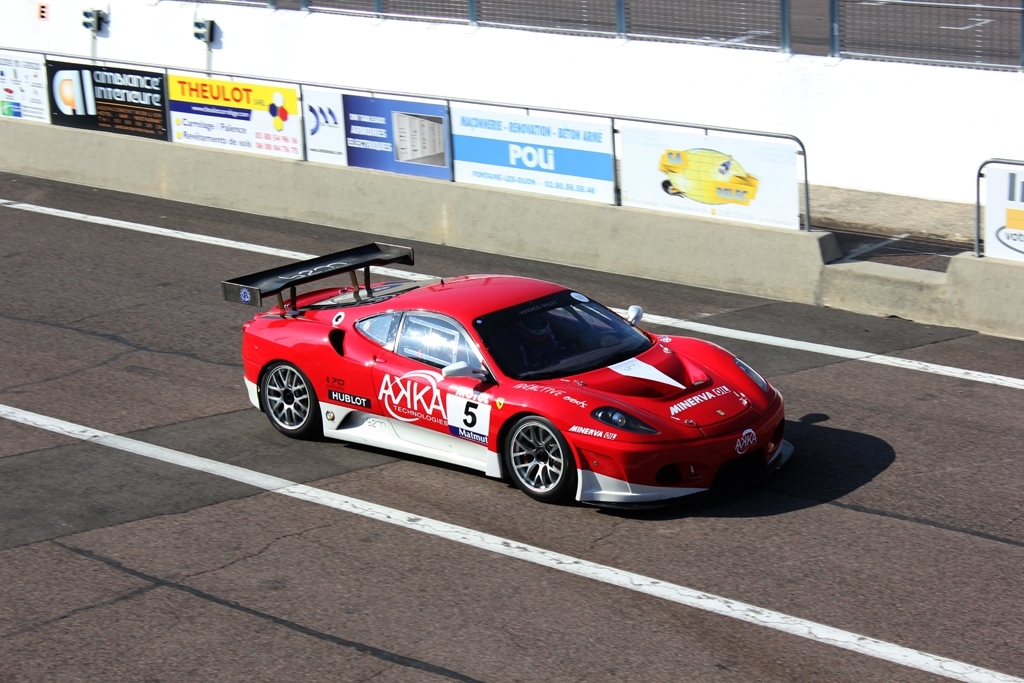 StradaleV8-1-decembre_FerrariChallenge2.Matthieu.jpg