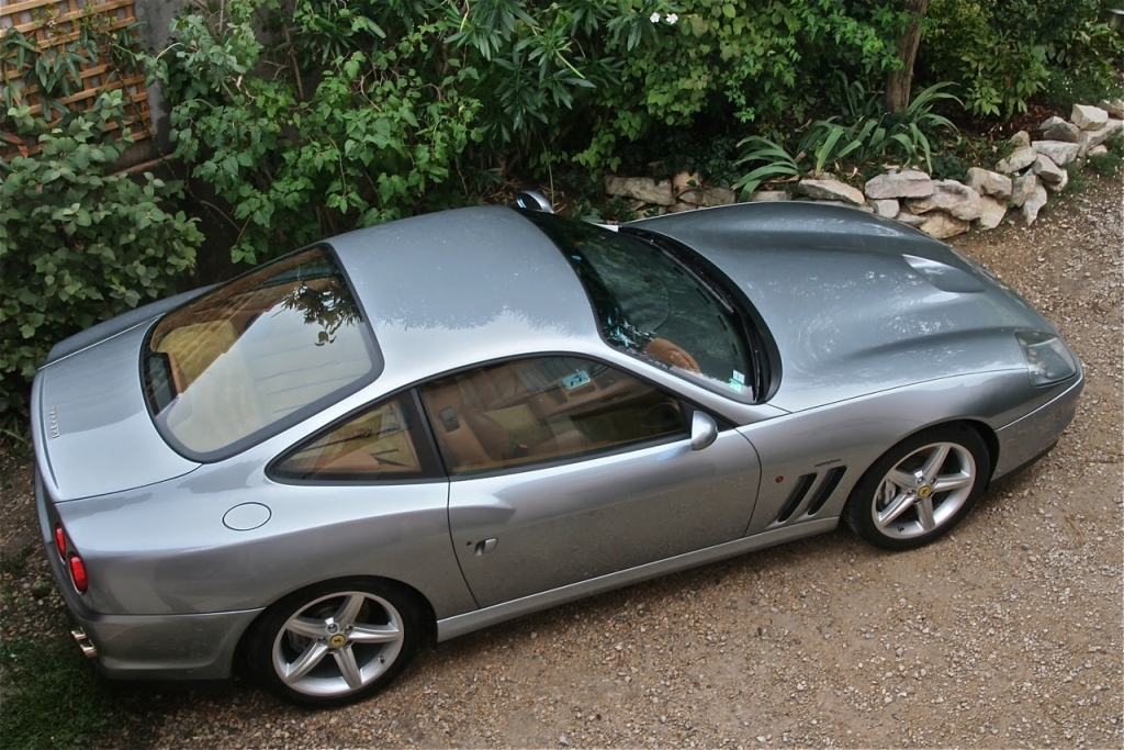 Ferrari-575-Dessus.jpg