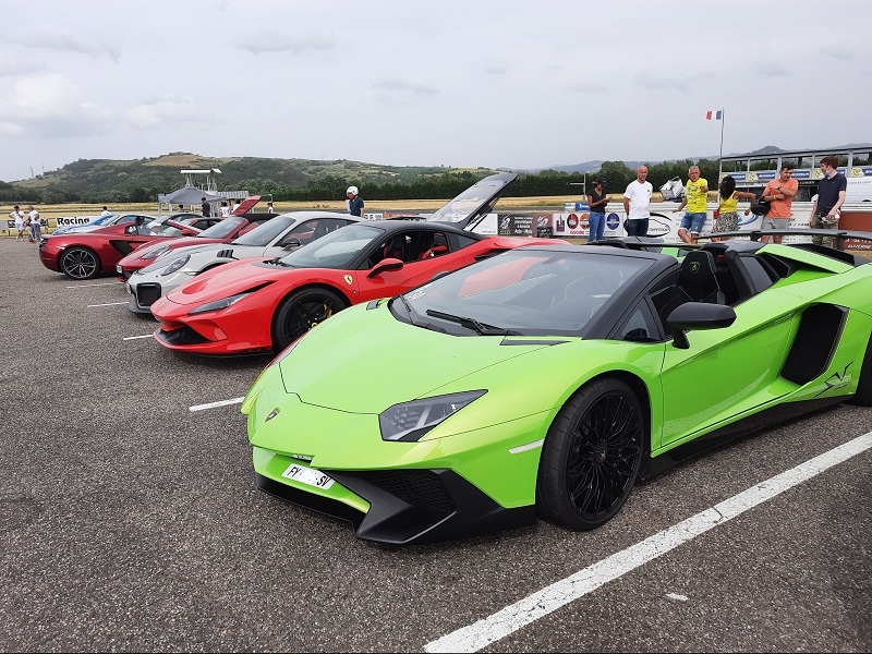 162660153_issoire1.jpg.945ccfb95180226f7902fbf962077270.jpg