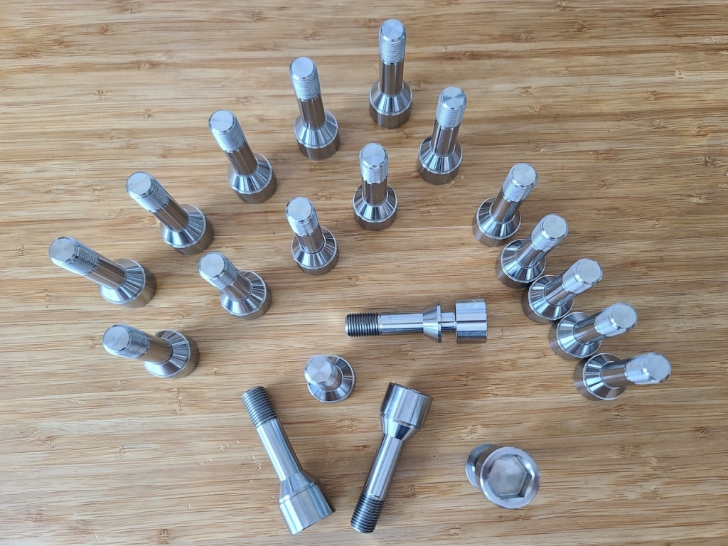 1835526400_UpdatedTiBolts7.thumb.jpeg.dc08e1c7c45715af79645e1a3d9cc1d0.jpeg