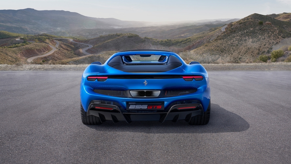 Ferrari 296 GTS blu rear.jpeg