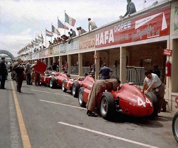 Reims-Gueux-Ferrari.jpg