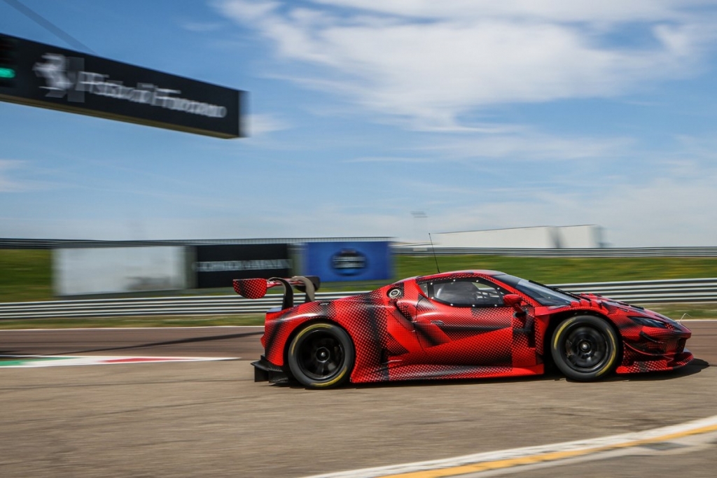 nouvelle-ferrari-296-gt3.jpeg