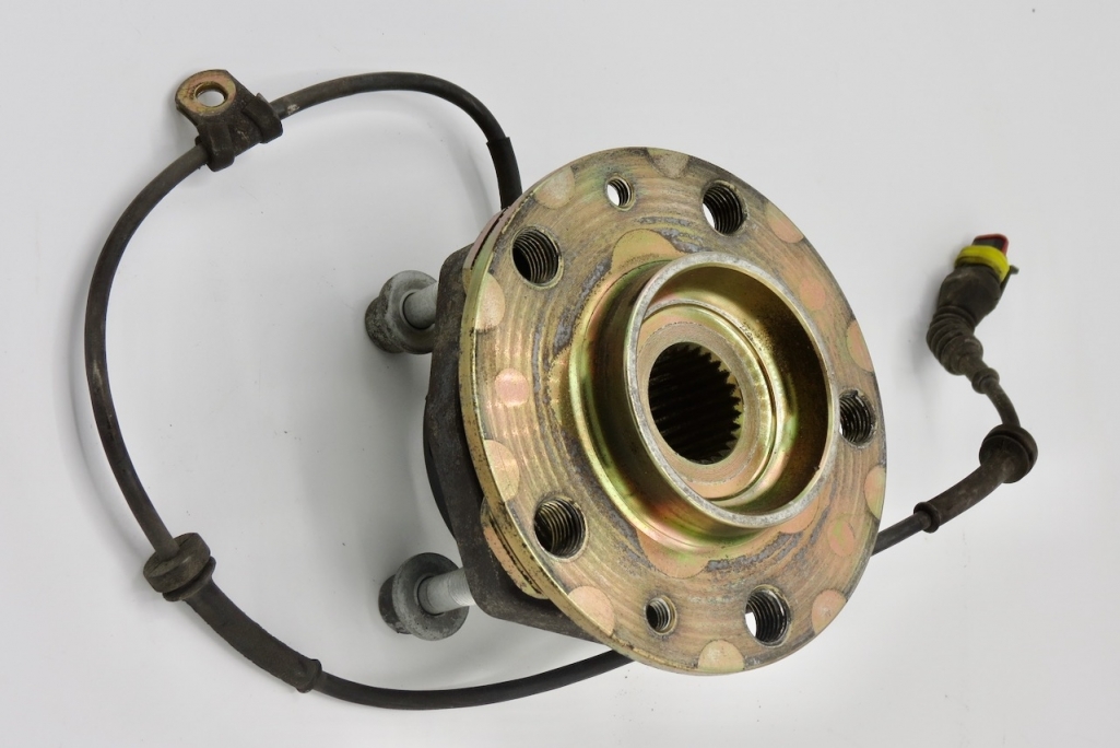 Ferrari_360_Hub_Complete_Bearing_179070_2.jpeg