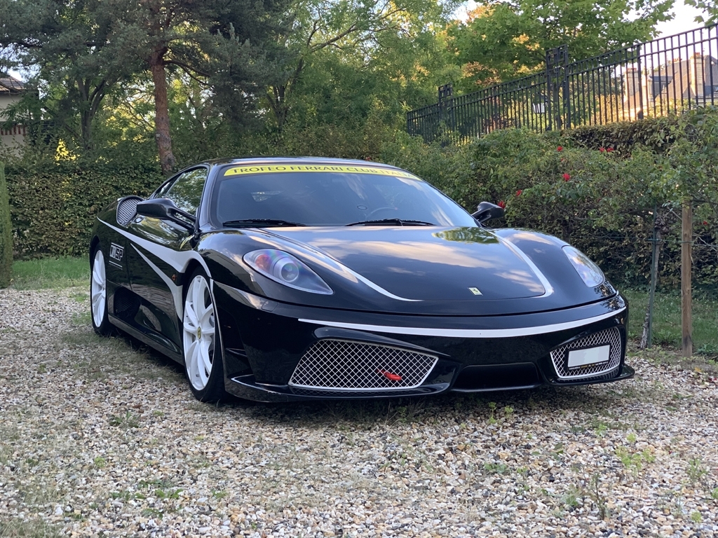Stradale V8.jpg