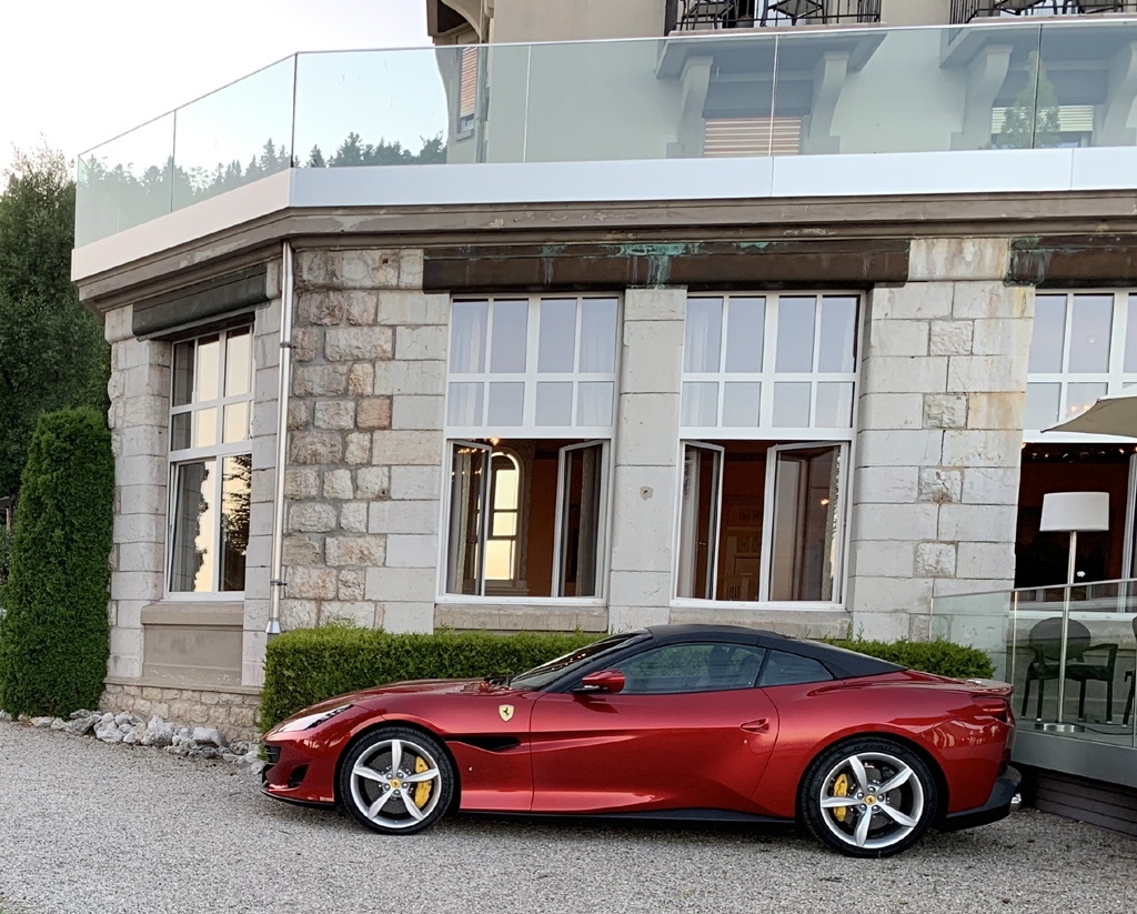 Stradale V8.jpg