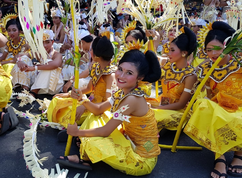 Bali.thumb.jpg.c2ea79fb2b08203284bcf33d6f9c0249.jpg