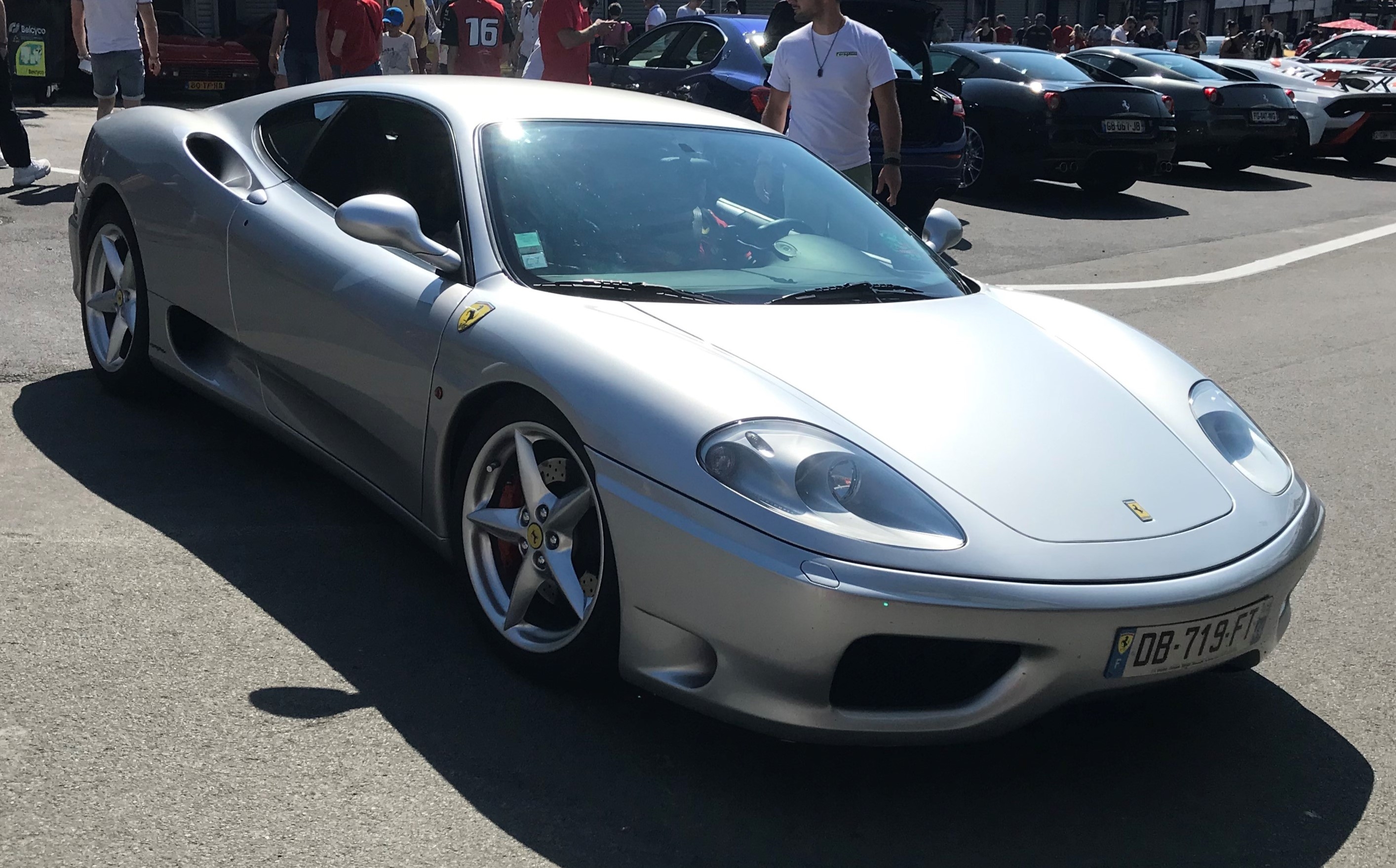 360-1.jpg.b4fff1ab2e5cb6fce6f8135899709b7b.jpg