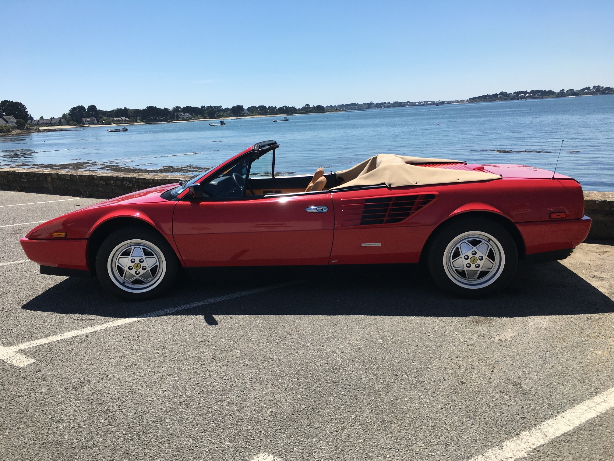 2083303178_FERRARIMONDIAL32L_2.jpg.470ce7c5a952f25d44f77a8ec17b1fea.jpg