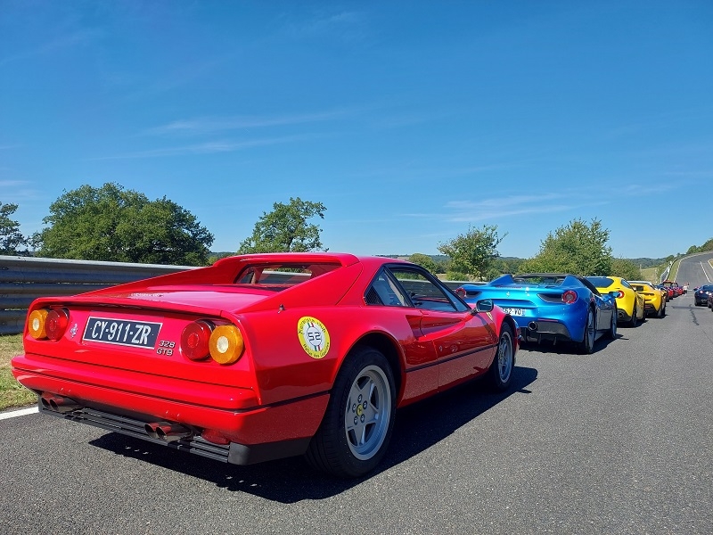 495960861_ferrarista2.jpg.e3f092683a4158ff8ada9d1ddaf02617.jpg