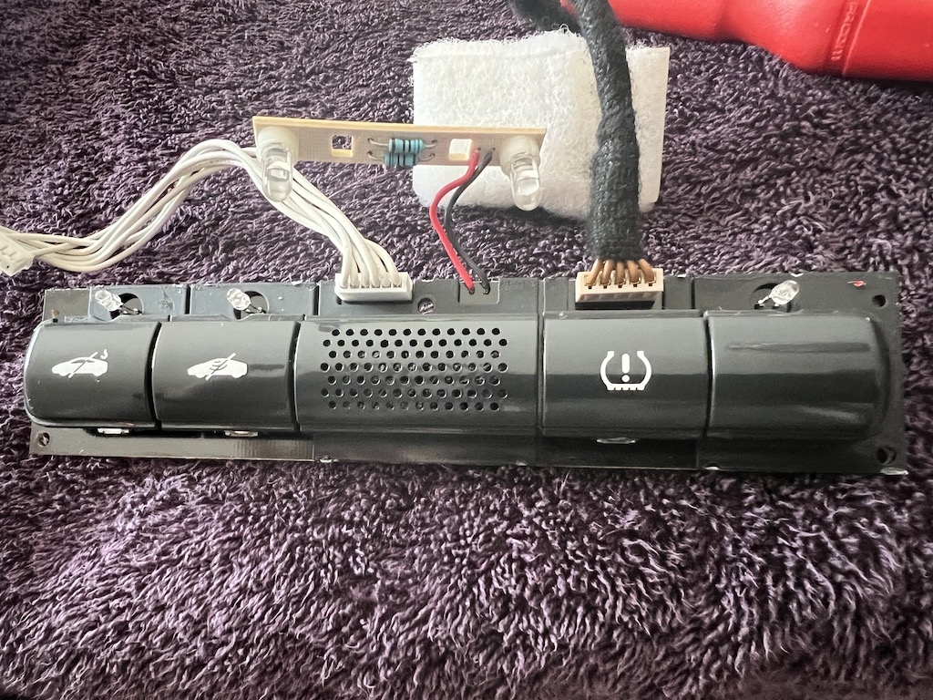 Panneau controle Ferraris 612 Scaglietti.JPG