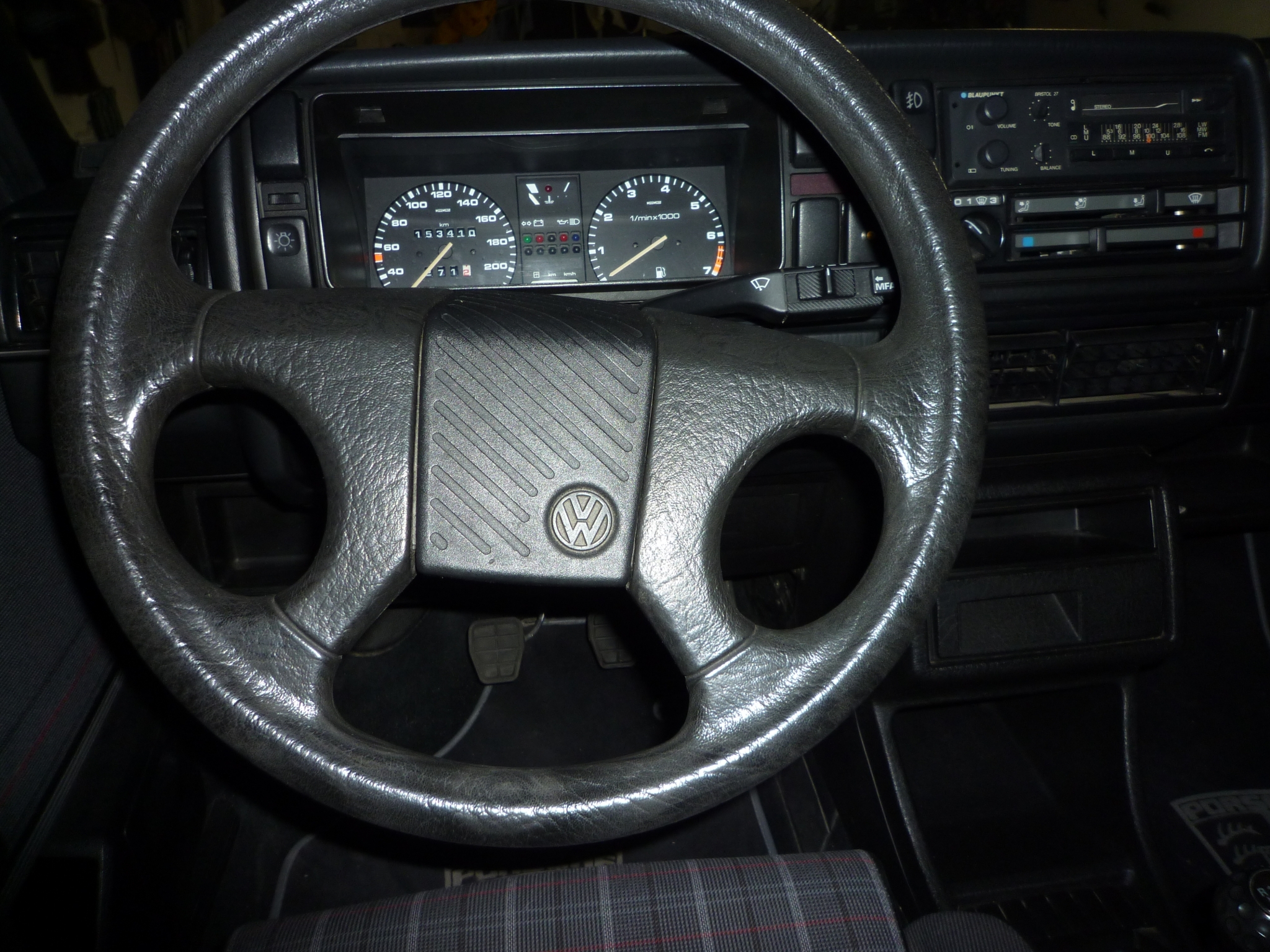 Golf GTI volant.JPG