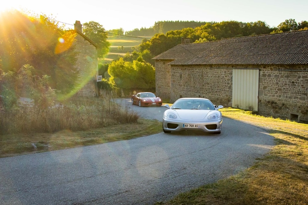 Ferrari 360 Modena Grigio V8.jpg