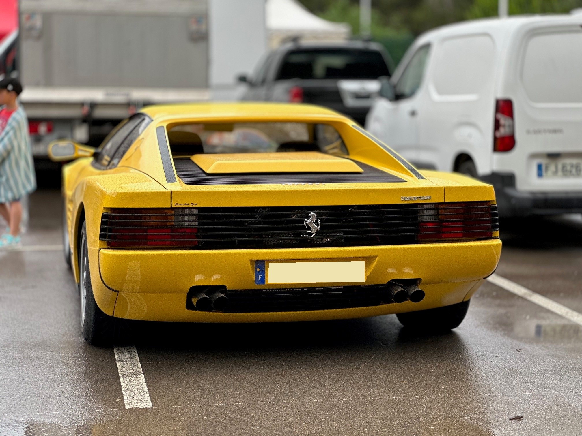 Testarrossa.jpg.1361646cf9c9adac2fbcf1448cf39325.jpg