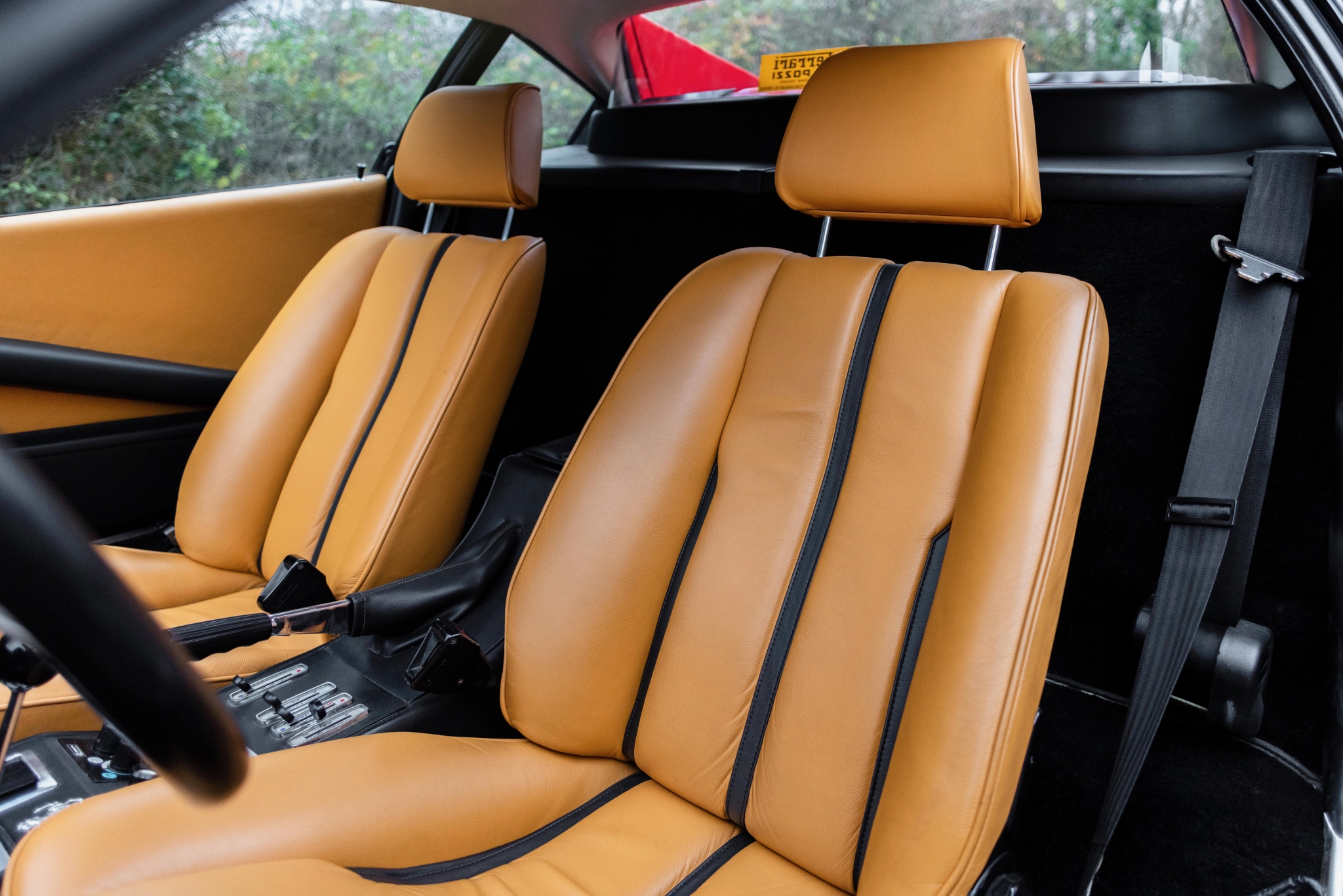 1943908550_1978Ferrari308GTB-Straderial-22sur34-min.thumb.jpeg.176533a08bb1c915144d2111af9876d5.jpeg