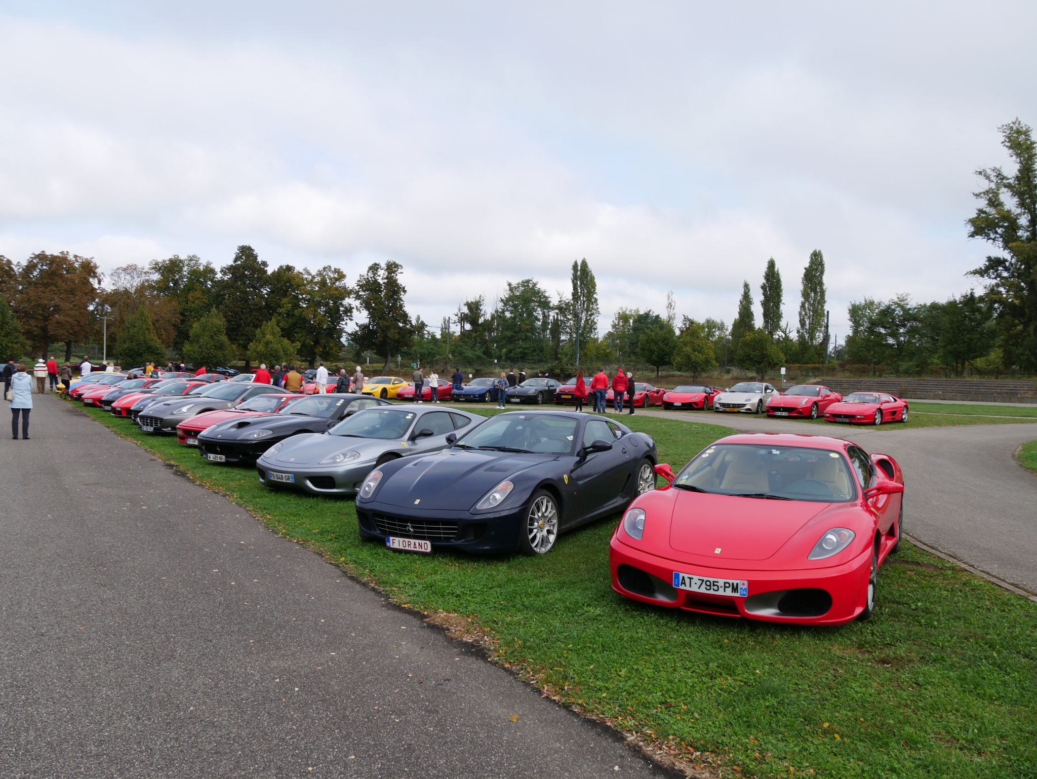 meeting FERRARISTA Septembre 2024(30).JPG