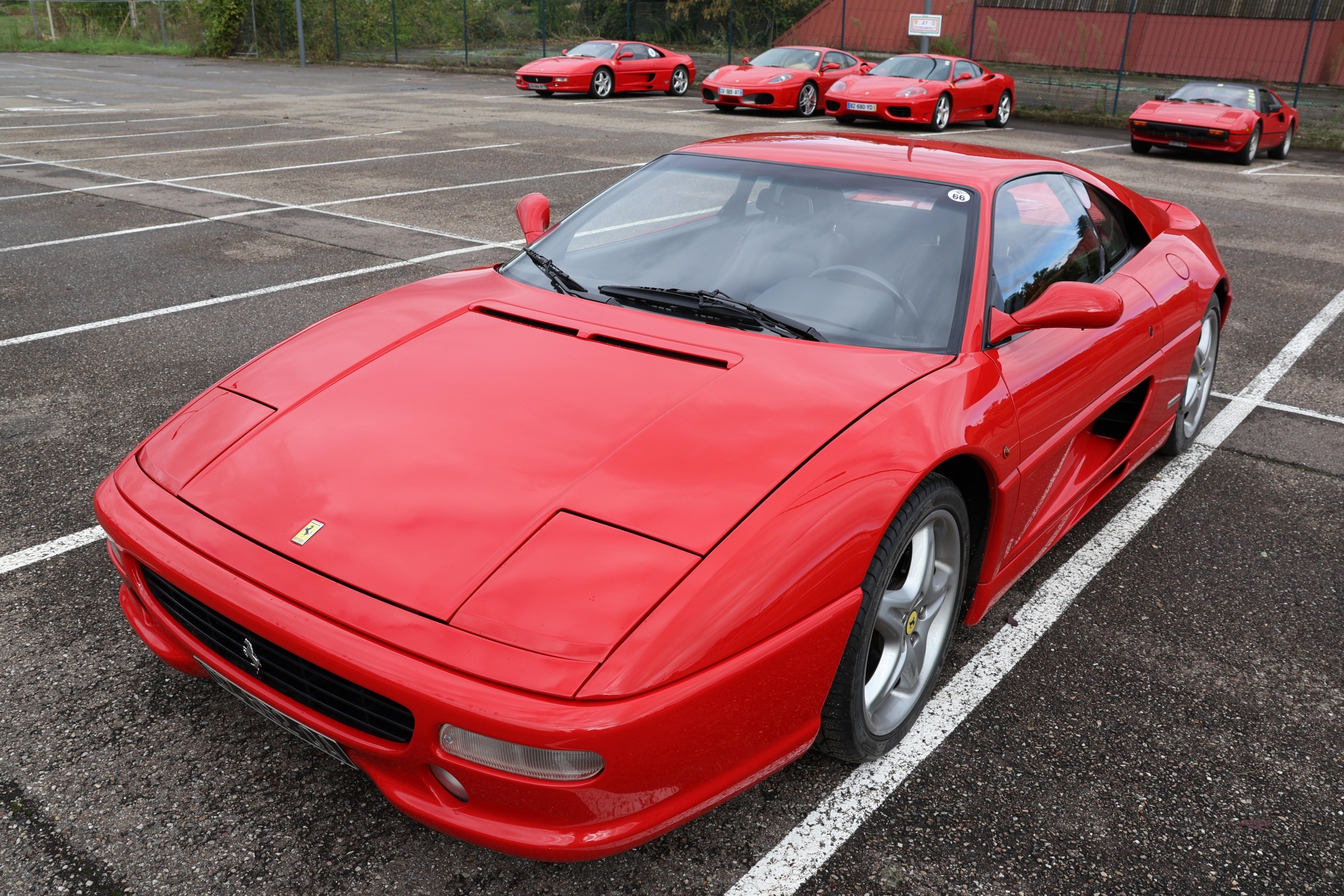 f355.thumb.jpg.6cef3ac0cfc32db9fa596c09f9ff569a.jpg