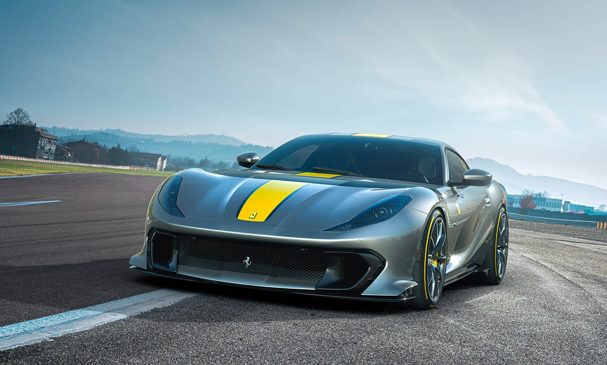 ferrari-812-competizione.jpg.9d7b5ccd587196c88cad05d0f41e29fc.jpg