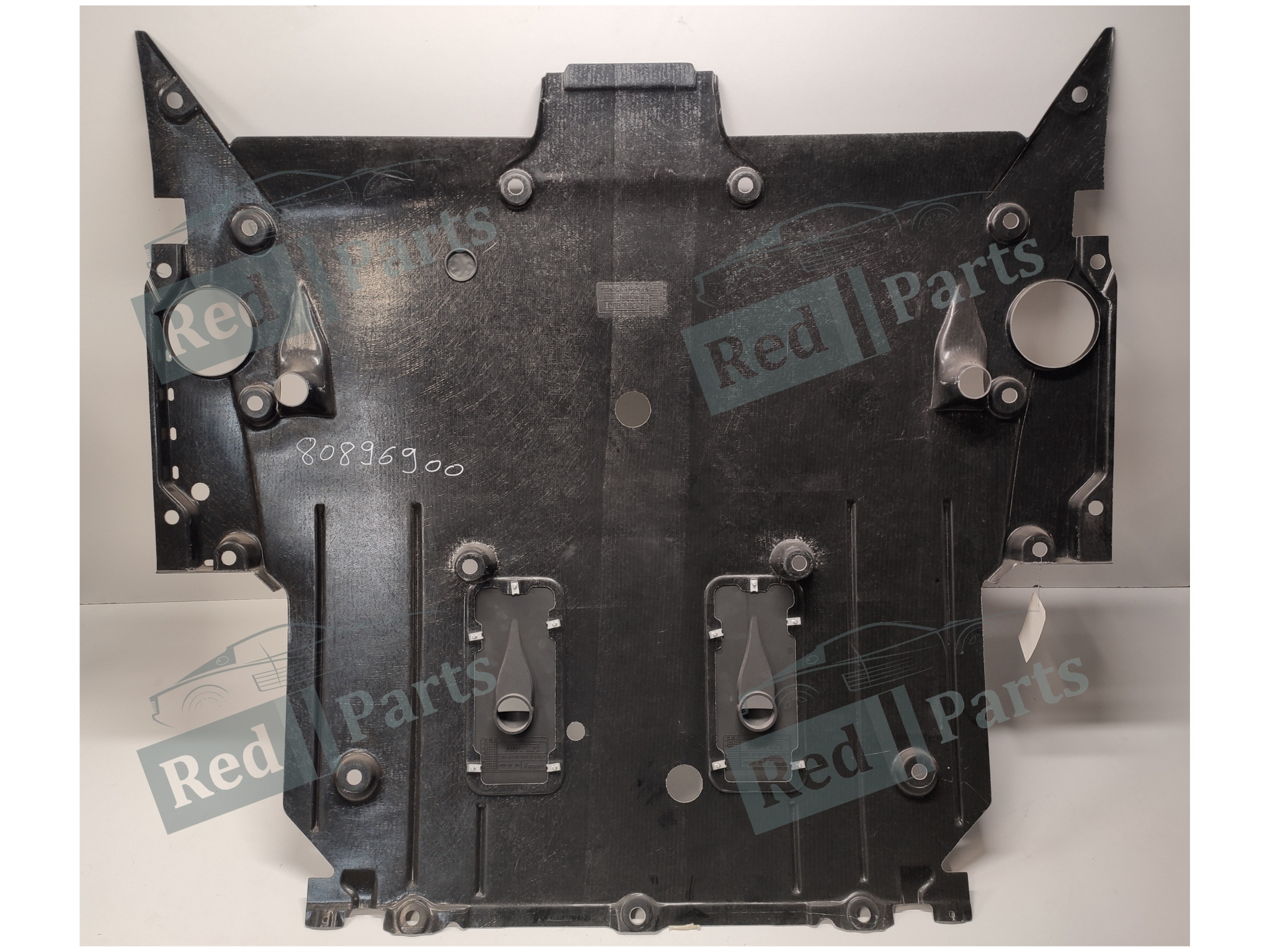 fond-plat-aerodynamique-arriere-ferrari-f430-scuderia-808969001.jpg